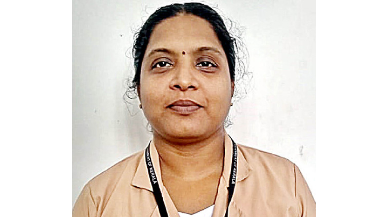 സോ​ഫി​യ​യു​ടെ ഉ​ള്ളി​ലു​ണ്ട്, ആ ​കോ​വി​ഡ് ദി​ന​ങ്ങ​ൾ