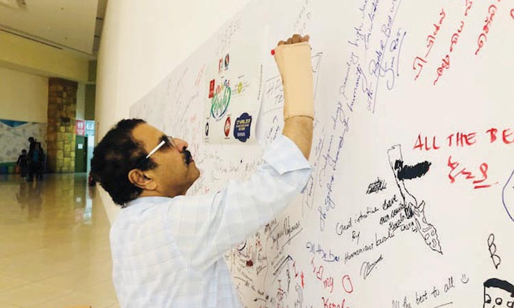 സ്​നേഹപ്പൂമരമായി സൈൻ കാൻവാസ്​