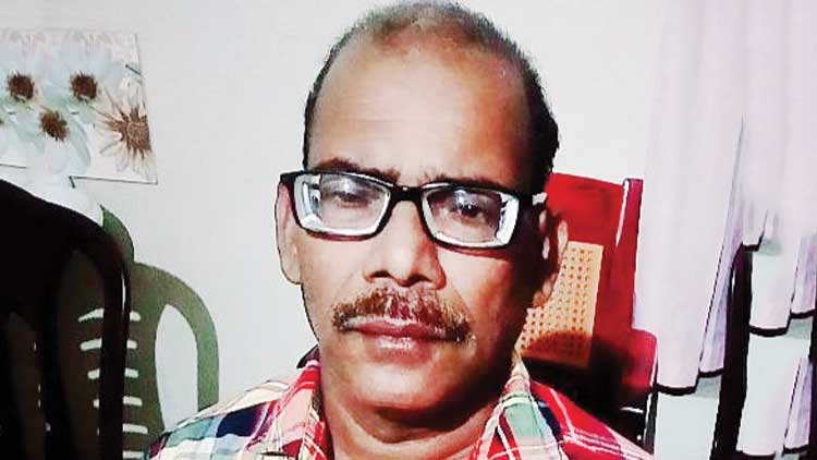 എ​ത്ര ദൈ​ന്യ​മാ​ണ്​ ആ ​പ്ര​വാ​സി​യു​ടെ അ​വ​സാ​ന​ത്തെ വാ​ട്​​സ്​​ആ​പ്​ സ​ന്ദേ​ശം