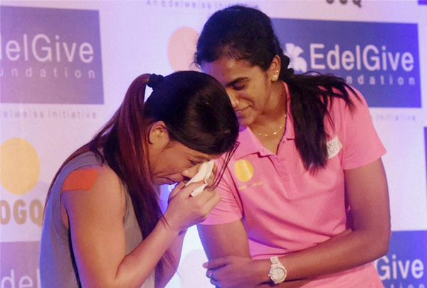 കണ്ണീരൊഴുക്കി മേരി