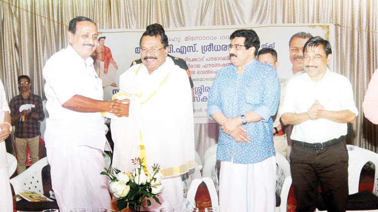 സുവർണാവസര പ്രസംഗം: വിവാദമാക്കിയതിനെ പരോക്ഷമായി വിമർശിച്ച് ശ്രീധരൻപിള്ള