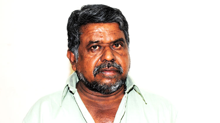 സ്​റ്റീഫന്​ വേറൊന്നും വേണ്ട; ഒന്ന്​ നാട്ടിൽ എത്തിയാൽ മതി