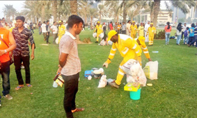 അ​ന​ധി​കൃ​ത തെ​രു​വു​ക​ച്ച​വ​ട​ക്കാ​ർ​ക്കെ​തി​രെ ന​ട​പ​ടി തു​ട​രു​ന്നു