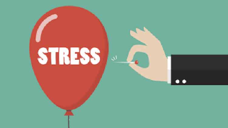 കോ​വി​ഡ്​​കാ​ല​ത്ത്​ മാ​ന​സി​ക സ​മ്മ​ർ​ദം  താ​ങ്ങാ​നാ​വാ​തെ മ​ല​യാ​ളി​ക​ൾ