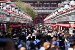Sensoji-temple-in-the-Asakusa-district-of-Tokyo,-Japan