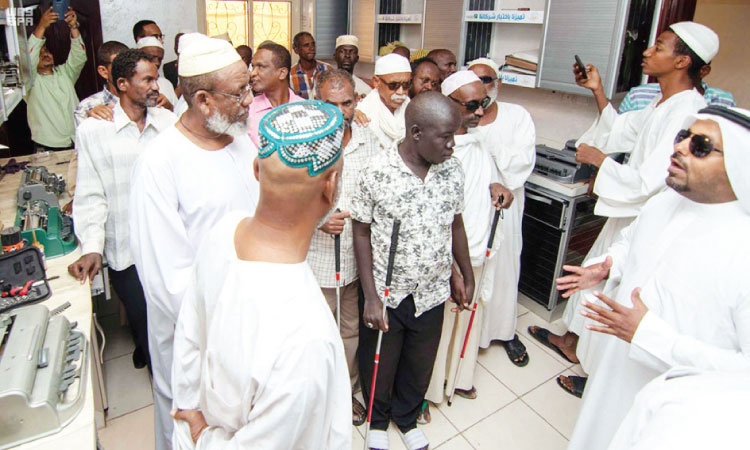 അന്ധന്മാരുടെ സുഡാൻ കൂട്ടായ്​മ മദീന സന്ദർശിച്ചു