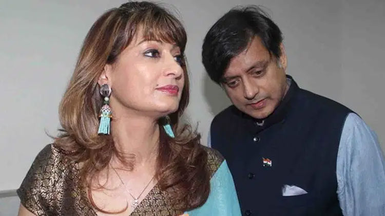 sunanda-and-tharur