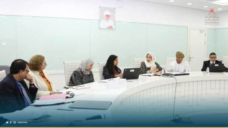 സു​പ്രീം കൗ​ൺ​സി​ൽ അം​ഗ​ങ്ങ​ൾ ലോ​ക​ബാ​ങ്ക്​ പ്ര​തി​നി​ധി​ക​ളു​മാ​യി കൂ​ടി​ക്കാ​ഴ്​​ച ന​ട​ത്തി