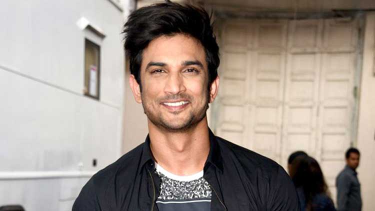 ബോളിവുഡ് താരം സുശാന്ത് സിങ് രജ്പുതിനെ മരിച്ച നിലയിൽ കണ്ടെത്തി