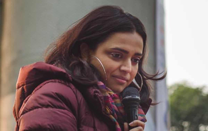 സിനിമാക്കാരെ വീട്ടുജോലി ചെയ്യുന്നത്​ ഇങ്ങനെ കൊട്ടിഘോഷിക്കണ്ട; മറുപടിയുമായി സ്വര ഭാസ്​കർ