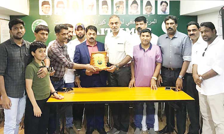 സ്വീ​ക​ര​ണം ന​ൽ​കി