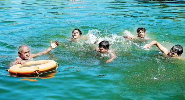 swimmer-ramakrishnan