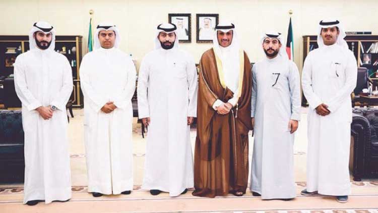 വി​ദ്യാ​ർ​ഥി യൂ​നി​യ​ന്‍ ഭാ​ര​വാ​ഹി​ക​ൾ​ക്ക്​ സ്വീ​ക​ര​ണം