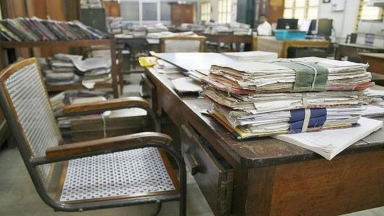 അഴിമതി: 22 നികുതി ഉദ്യോഗസ്ഥരെ പിരിച്ചുവിട്ടു