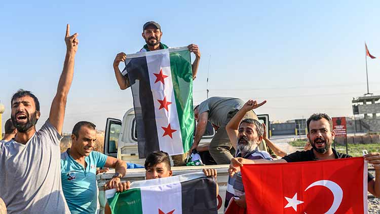 syria-turkey-131019.jpg