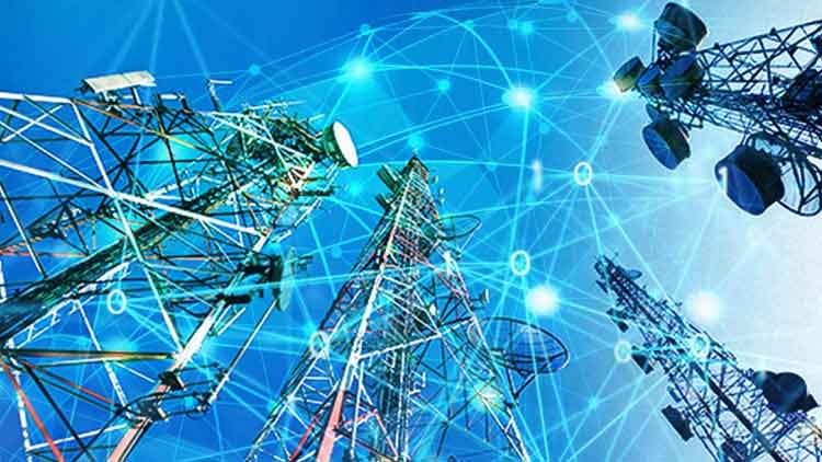 മരട്​ ഫ്ലാറ്റുപോലെ പൊളിച്ചടുക്കാനുള്ളതാണോ ടെലികോം വ്യവസായം ​?