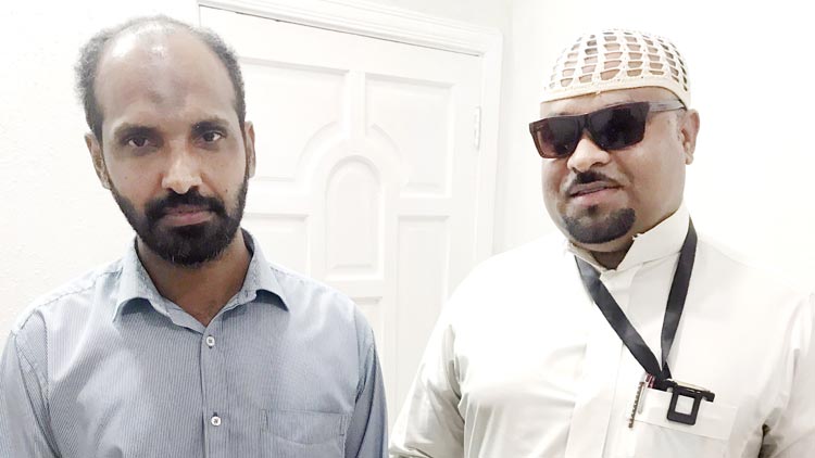 മൂ​ന്നു വ​ർ​ഷ​മാ​യി നാ​ട​ണ​യാ​നാ​വാ​തെ വ​ല​ഞ്ഞ അ​ഷ്​​റ​ഫി​ന്​ ത​മ്പി​യു​ടെ സ​ഹാ​യം