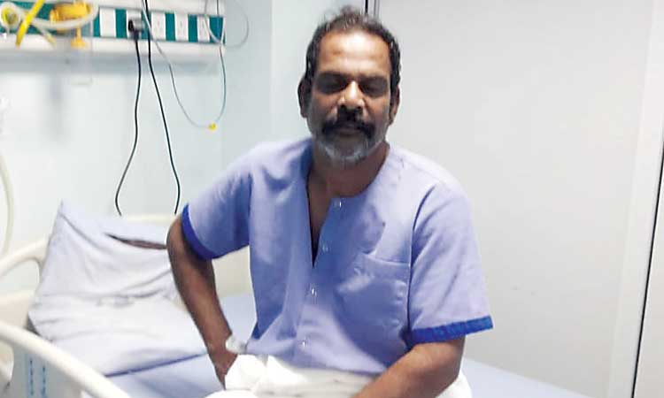 തങ്കദുരൈ ചോദിക്കുന്നു; നാടണയാൻ ഒരുകൈ സഹായം