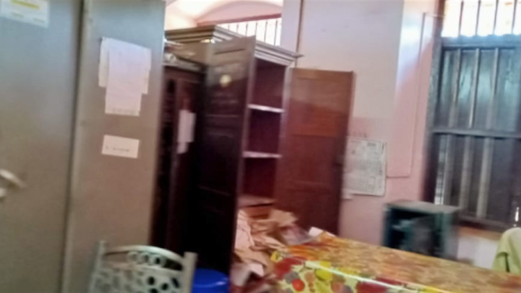 സ്കൂളിൽ മോഷണം; പണവും ലാപ്ടോപ്പും കവർന്നു