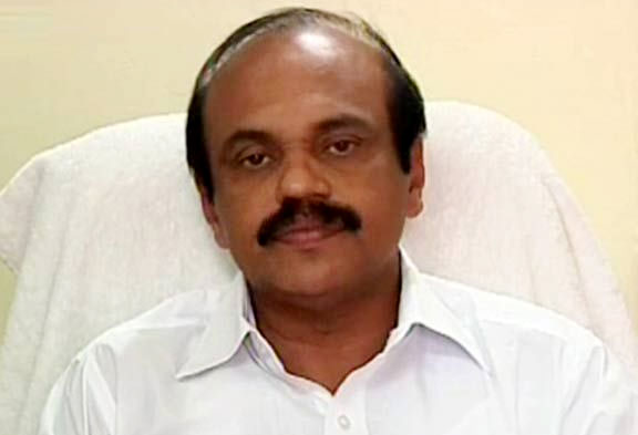 പി.സി. ജോര്‍ജിന് സദാചാരബോധം നഷ്ടമായി ^ഉണ്ണിയാടന്‍