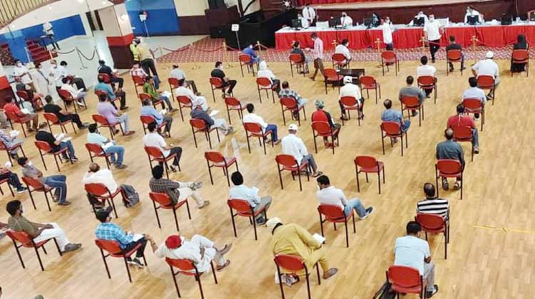 ടിക്കറ്റ് വിൽപന: അബൂദബി െഎ.എസ്.സിയിൽ ശനിയാഴ്ചയും തിരക്ക് ടിക്കറ്റ് വിൽപന: അബൂദബി െഎ.എസ്.സിയിൽ ശനിയാഴ്ചയും തിരക്ക്