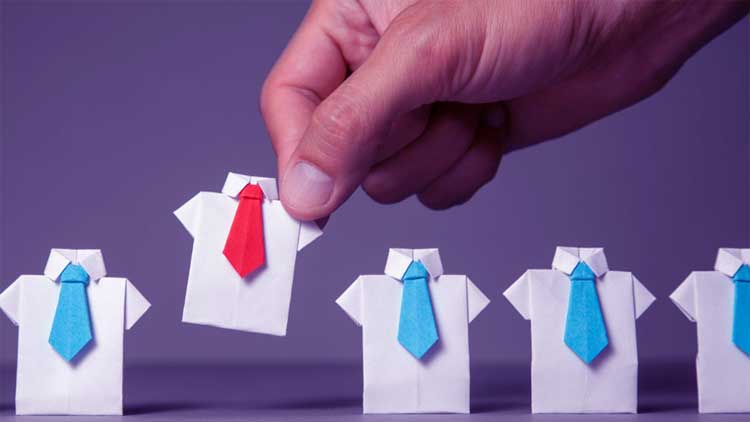 തൊ​ഴി​ൽ നി​യ​മ​ത്തി​ൽ ഈ ​വ​ർ​ഷം പ​രി​ഷ്​​കാ​ര​ങ്ങ​ൾ വ​രും