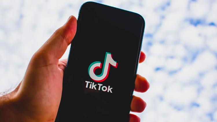 ചൈനീസ്​ ആപ്പെന്ന ‘പേരുദോഷം’ ​മാറ്റാൻ ടിക്​ടോക്​​ ലണ്ടനിലേക്ക്​ ​