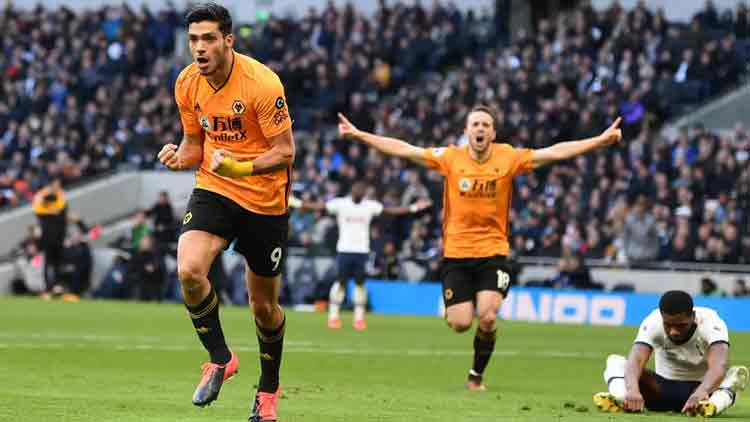 ടോ​ട്ട​ൻ​ഹാ​മി​ന്​ തോ​ൽ​വി; യു​നൈ​റ്റ​ഡി​ന്​ സ​മ​നി​ല