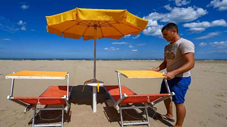 അ​തി​ർ​ത്തി​ക​ൾ തു​റ​ക്കാ​ൻ യൂ​റോ​പ്യ​ൻ യൂ​നി​യ​ൻ