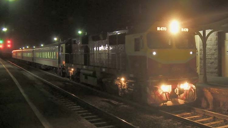 ട്രെയിനുകൾ സ്​ത്രീകൾക്ക്​ സുരക്ഷിതമോ? കണക്കുകൾ ഞെട്ടിക്കുന്നു