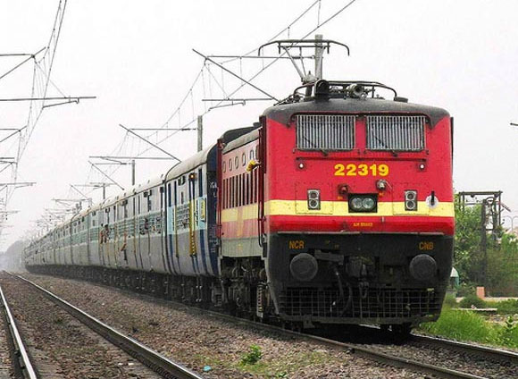 ബംഗളൂരു - തിരുവനന്തപുരം ശ്രമിക്​ ട്രെയിൻ: അധിക തുക നോർക്ക തിരിച്ചുനൽകും