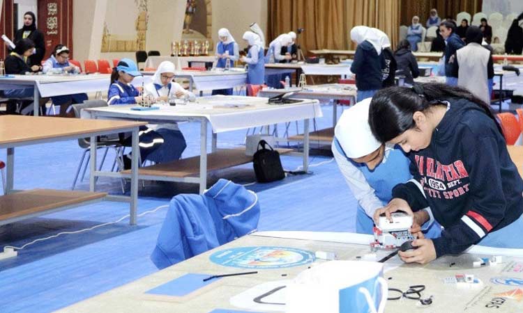 സ്കൂ​ളു​ക​ള്‍ കേ​ന്ദ്രീ​ക​രി​ച്ച്​ സാ​യാ​ഹ്ന ക്ല​ബു​ക​ള്‍ പു​ന​രാ​രം​ഭി​ക്കും