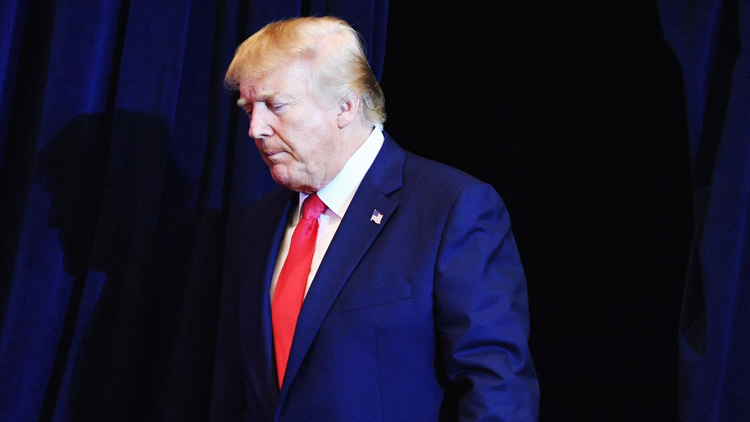 ഇംപീച്ച്​മെന്‍റ്: ട്രംപിന് തിരിച്ചടിയായി അംബാസിഡറുടെ മൊഴി