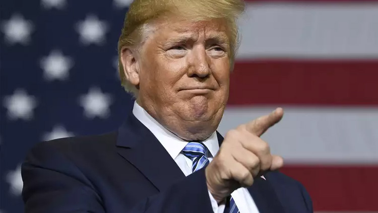 ട്രം​പി​െൻറ ഫോ​ൺ​സം​ഭാ​ഷ​ണം പു​റ​ത്തു​വി​ട്ട​ത്​ സി.​​െഎ.​എ ഉ​ദ്യോ​ഗ​സ്​​ഥ​ൻ