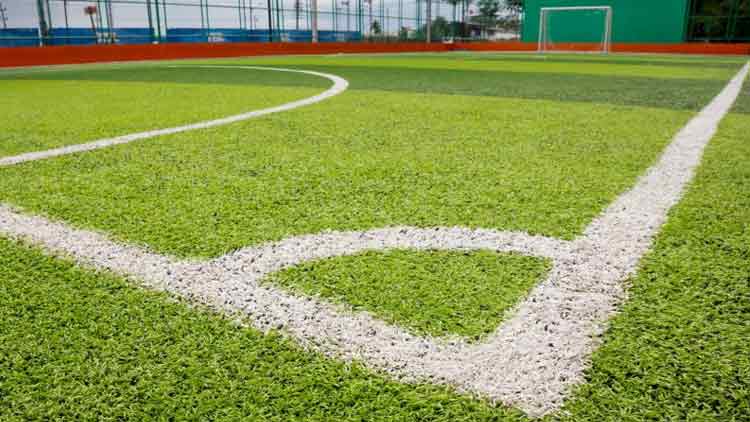 ജില്ലയിൽ ടർഫുകൾ ഉൾപ്പെടെ കളി സ്ഥലങ്ങൾക്ക്  നിയന്ത്രണം