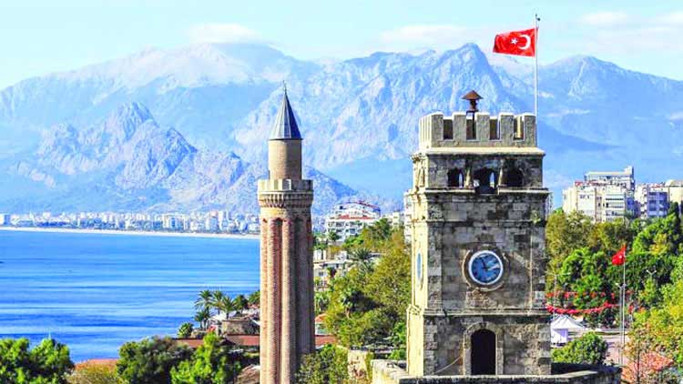 വി​നോ​ദ​സ​ഞ്ചാ​രം: തു​ർ​ക്കി,  ഖ​ത്ത​രി​ക​ൾ​ക്ക്​ പ്രി​യ രാ​ജ്യ​മാ​കു​ന്നു