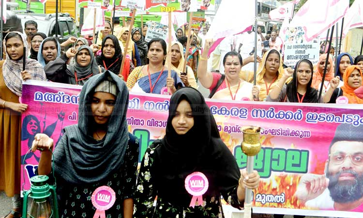 മഅ്​ദനിക്ക്​ നീതി: സെക്ര​േട്ടറിയറ്റ്​ പ്രദക്ഷിണ പ്രതിഷേധ ജ്വാല