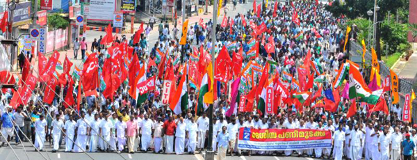 പണിമുടക്ക് കേരളത്തില്‍ പൂര്‍ണം