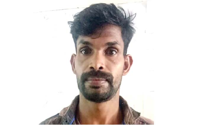 ബൈക്ക് യാത്രികനെ കൊള്ളയടിച്ച സംഘത്തിലെ ഒളിവിലിരുന്ന പ്രതി അറസ്​റ്റിൽ