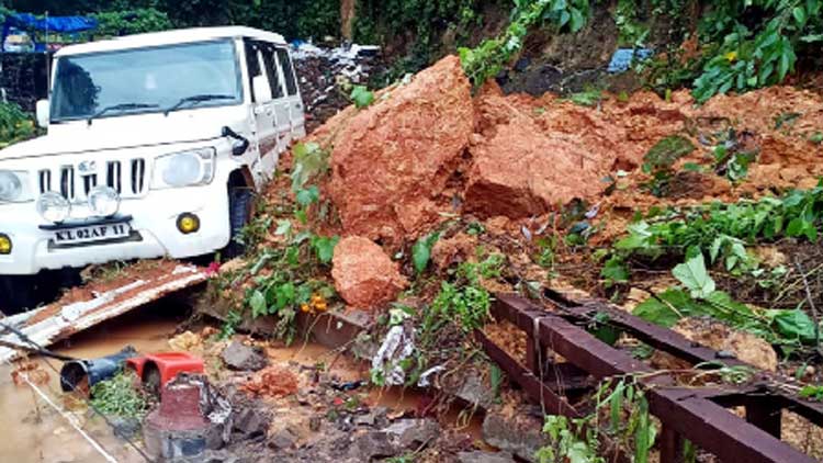 കനത്ത മഴ കൊട്ടാരക്കരയിൽ  വ്യാപക നഷ്​ടം