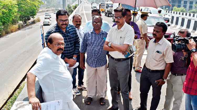 ചാക്ക ​മേൽപാലം ഫെബ്രുവരി അവസാനത്തോടെ തുറക്കും