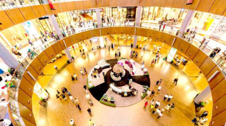 ദു​ബൈ നി​യ​ന്ത്ര​ണ​ങ്ങ​ൾ നീ​ങ്ങു​ന്നു; പ​തി​യെ ച​ടു​ല​ത​യി​ലേ​ക്ക്