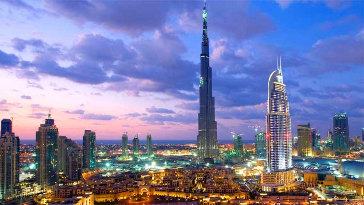 രാജ്യത്തിന് പുറത്തുള്ളവരുടെ വിസിറ്റ് വിസകളും യു.എ.ഇ റദ്ദാക്കുന്നു രാജ്യത്തിന് പുറത്തുള്ളവരുടെ വിസിറ്റ് വിസകളും യു.എ.ഇ റദ്ദാക്കുന്നു