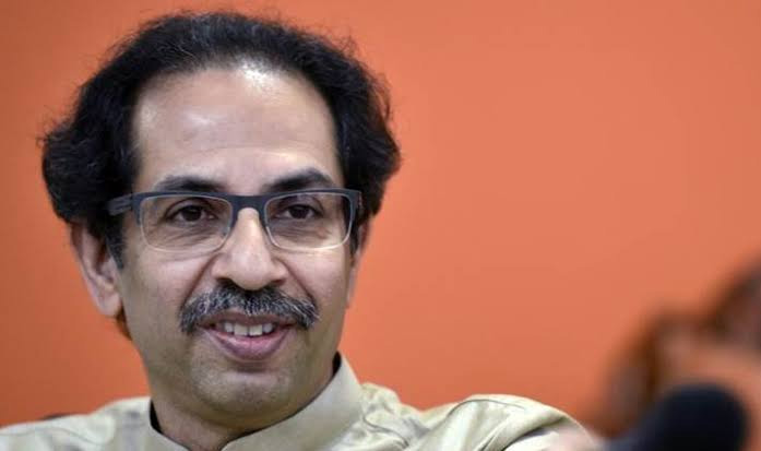 മണിയടിക്കുന്നതും പാത്രം കൊട്ടുന്നതുമല്ല ഞങ്ങളുടെ ഹിന്ദുത്വം -ഉദ്ധവ്​ താക്കറെ