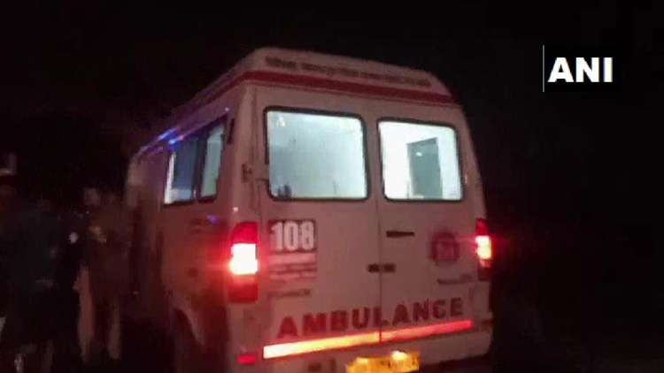 തൊഴിലാളികളുടെ പലായനത്തിനിടെ വീണ്ടും അപകടം; മൂന്ന് മരണം