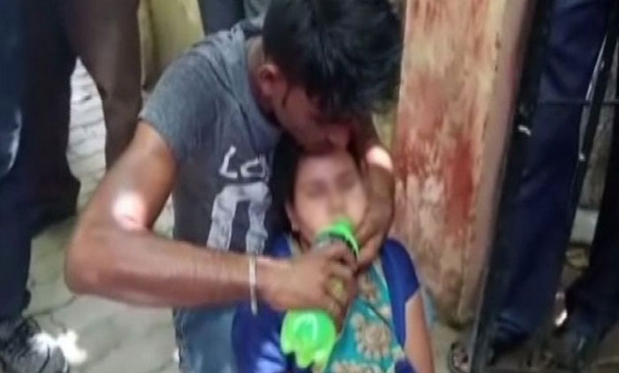 എതിർപ്പ് അവഗണിച്ച് വിവാഹിതയായ യുവതിയെ തട്ടിക്കൊണ്ടുപോകാൻ ശ്രമം