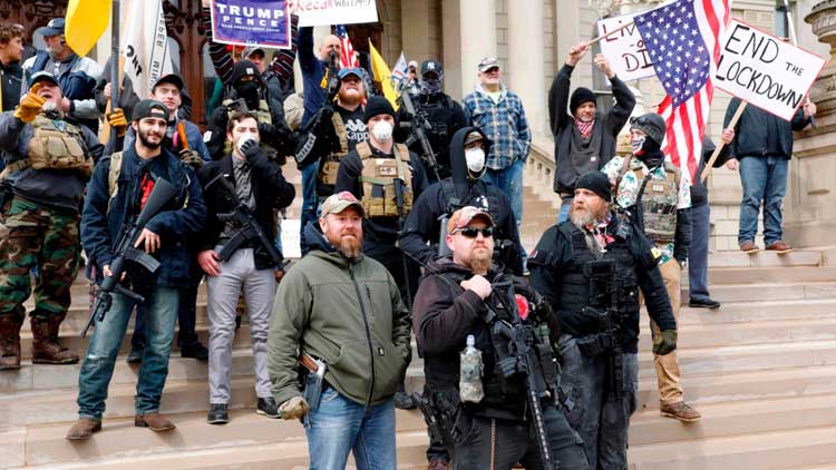 ലോക്ഡൗണിനെതിരായ പ്രതിഷേധക്കാർക്കെതിരെ യു.എസ് ഗവർണർമാർ