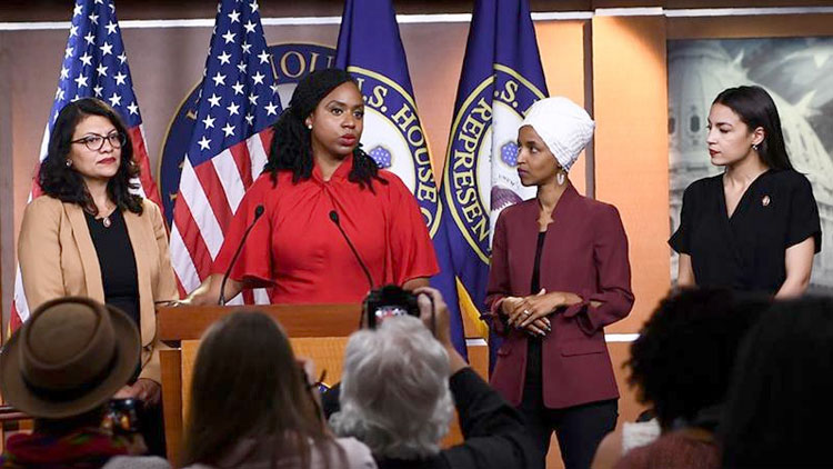 ട്രം​പിൻെറ വം​ശീ​യ ട്വീ​റ്റി​നെ​തി​രെ പ​ര​ക്കെ പ്ര​തി​ഷേ​ധം