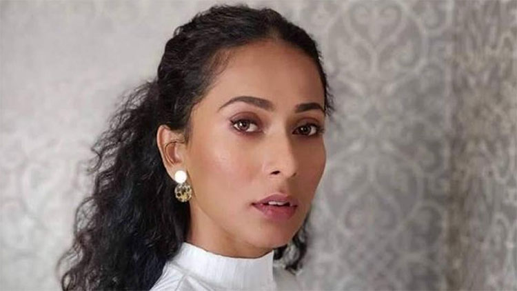 മുൻ മിസ്​ ഇന്ത്യ യൂനിവേഴ്​സിനെതിരെ ആൾക്കൂട്ട ആക്രമണം; പൊലീസ്​ സഹായിച്ചില്ലെന്ന്​ ആരോപണം