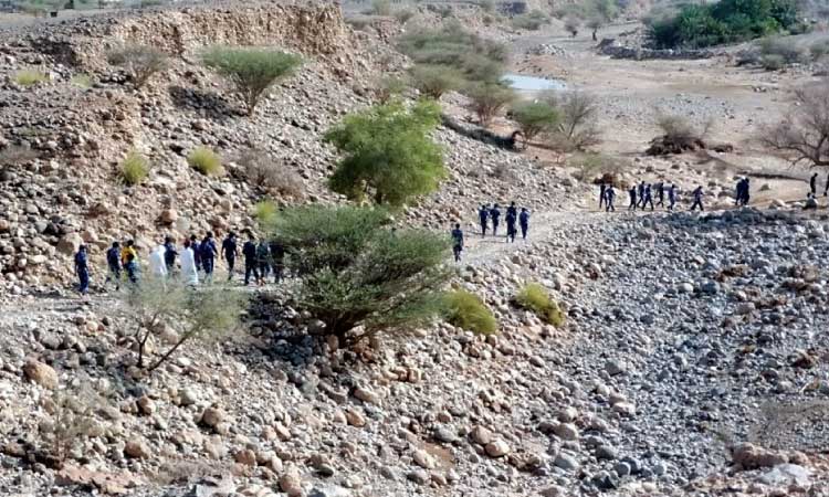 വാ​ദി ബ​നീ​ഖാ​ലി​ദി​ലെ വെ​ള്ള​പ്പൊ​ക്കം: ര​ണ്ടാ​മ​ത്തെ മൃ​ത​ദേ​ഹ​വും ക​ണ്ടെ​ത്തി